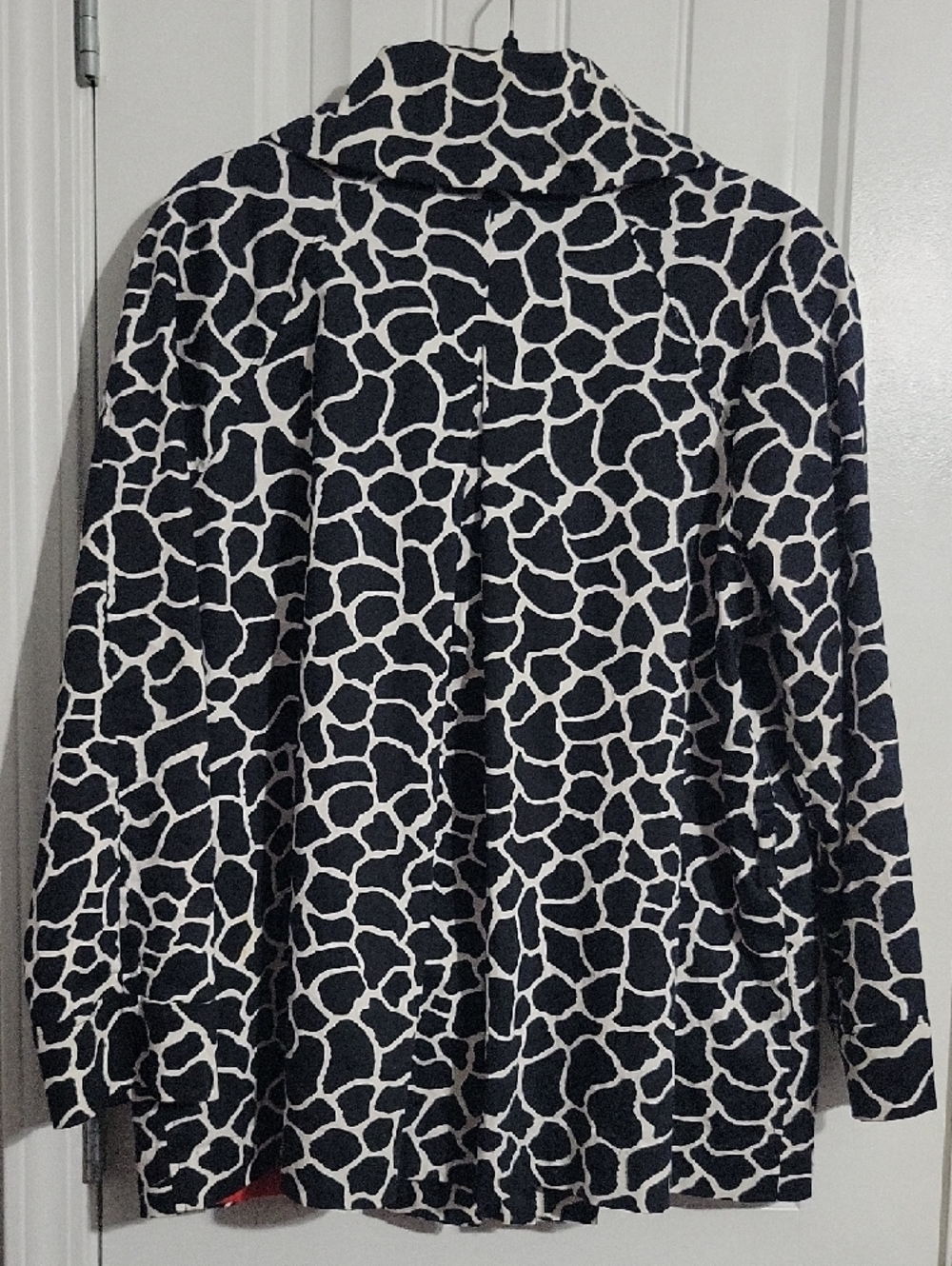 Animal Patterned Jacket - Picture 6 of 7